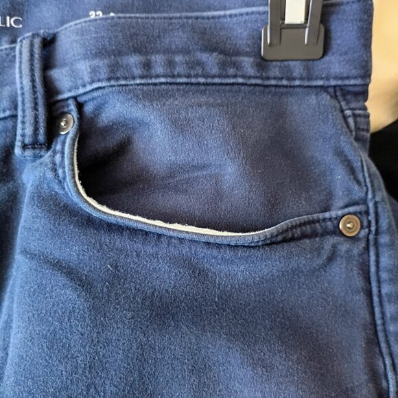 Banana Republic Men's Traveler Jeans Tapered Fit Stretch Denim Pants | Sz 33x32 - Picture 3 of 7